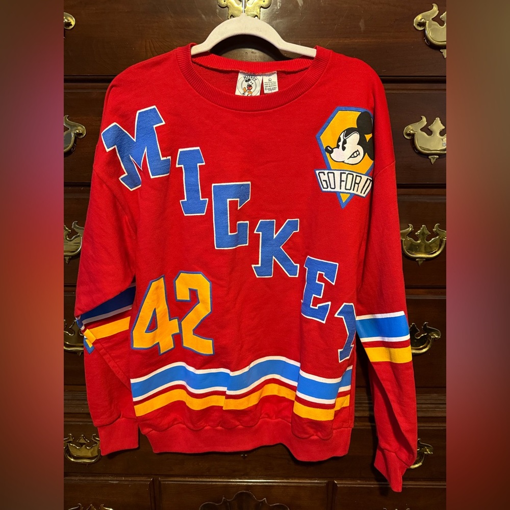 Vintage Team Mickey Number 42 Red Sweatshirt Retro Christmas Mouse Disney Co.